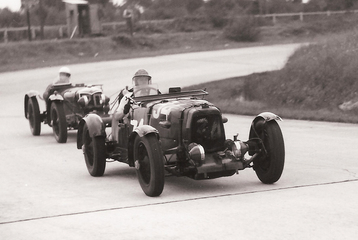 Pre-war Astons in action, Ecurie Bertelli